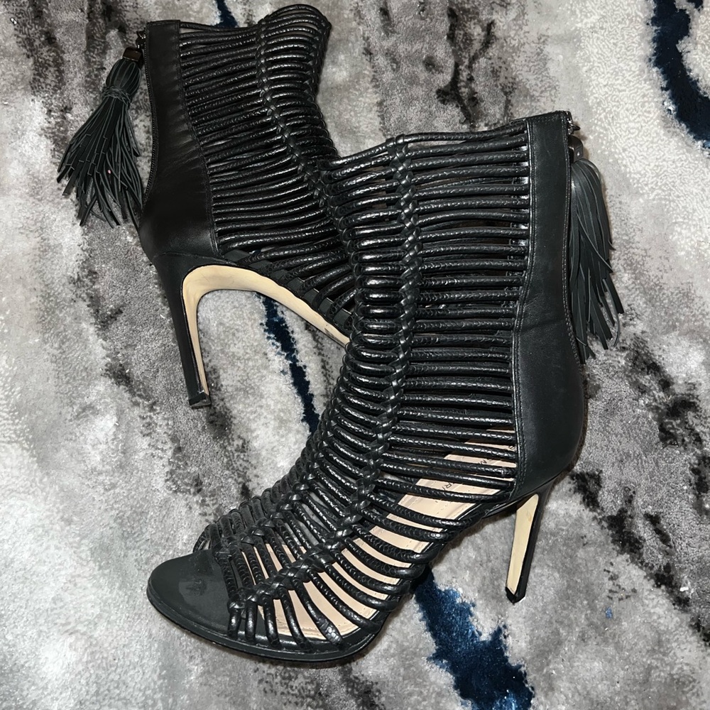BCBG HEELS